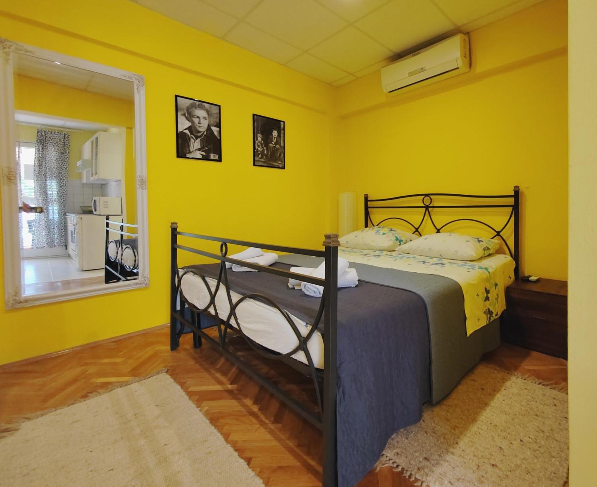 Apartments Gareta Gradac  Extérieur photo