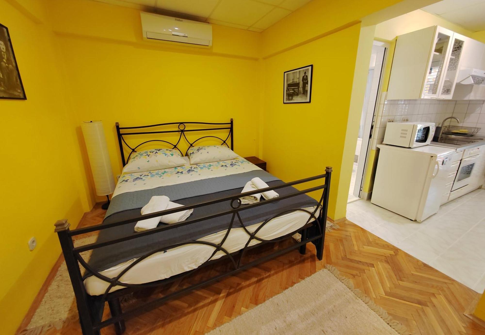 Apartments Gareta Gradac  Extérieur photo