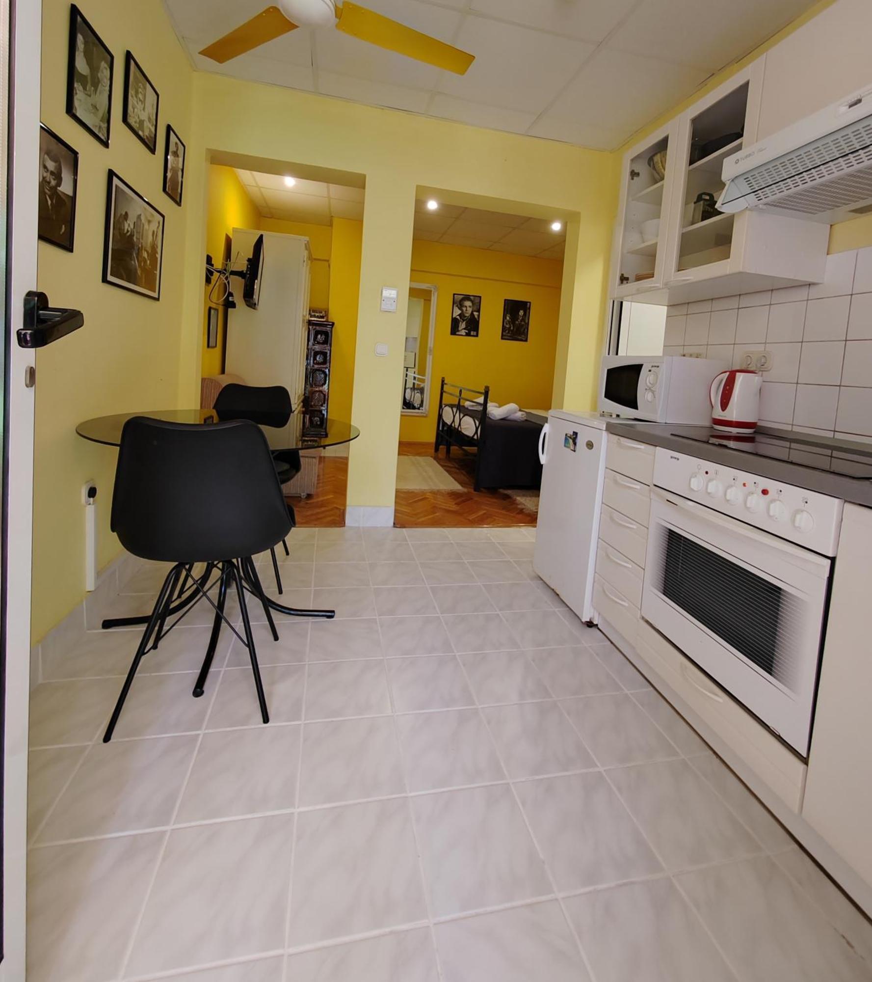 Apartments Gareta Gradac  Extérieur photo