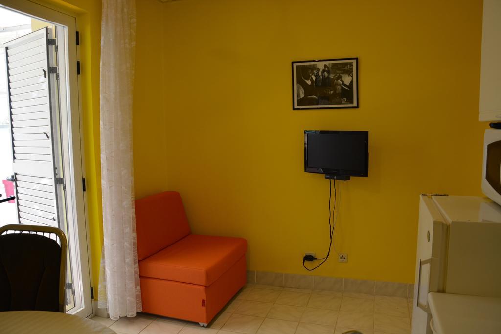Apartments Gareta Gradac  Chambre photo