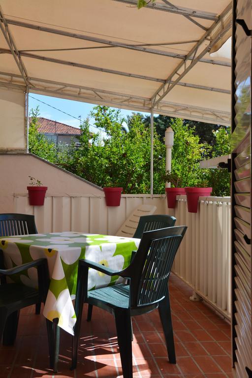 Apartments Gareta Gradac  Chambre photo