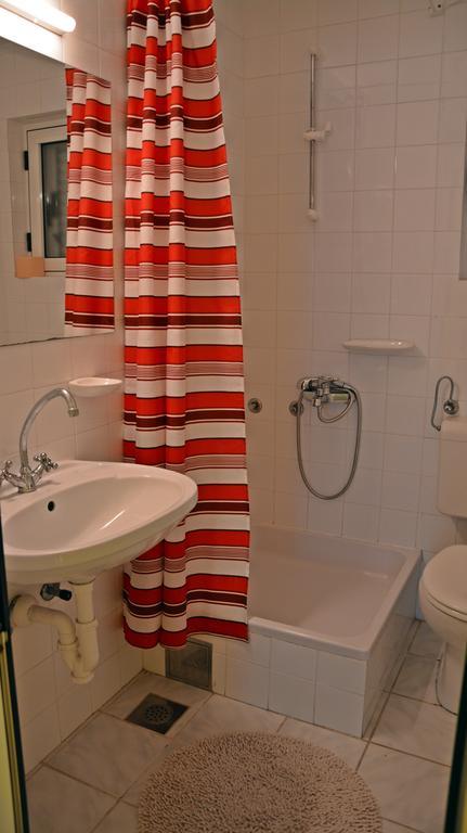 Apartments Gareta Gradac  Chambre photo